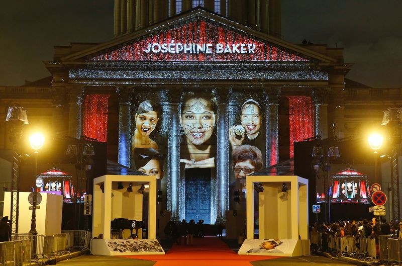 Josephine Bakerista tuli juuri ensimmäinen musta nainen Ranskan Panthéoniin