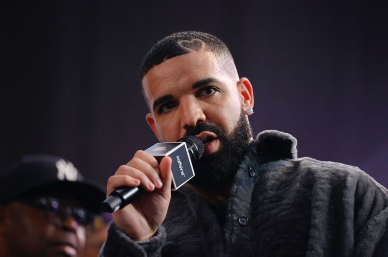 Drake on enemmän mukana euforiassa kuin uskotkaan