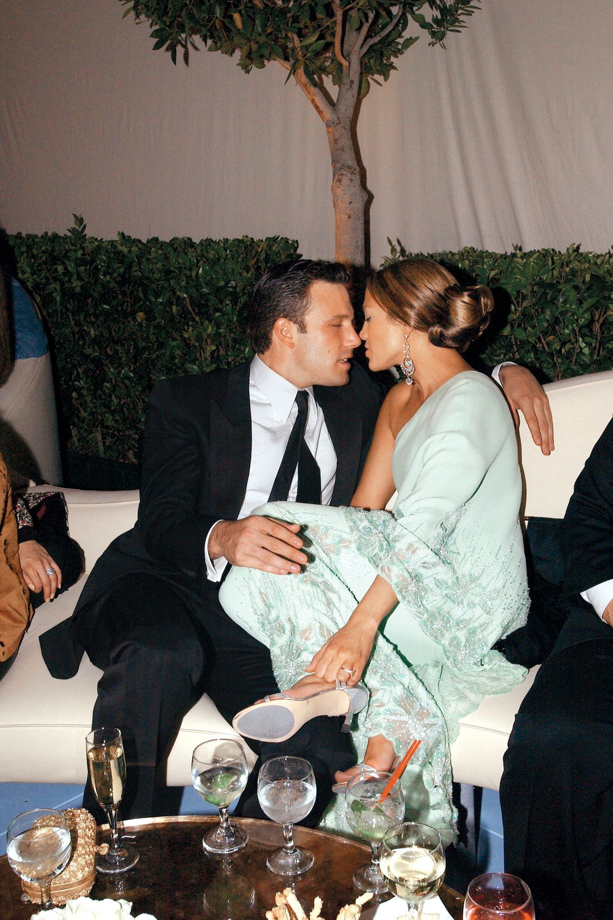 Ben Affleck n'arrête pas de parler de J.Lo presque 20 ans après leur séparation