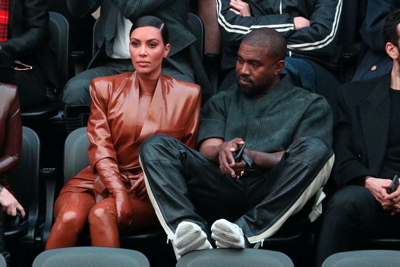 Kanye West täitis oma soovi pärast seda, kui kohtunik kiitis heaks tema nime muutmise Ye'ks