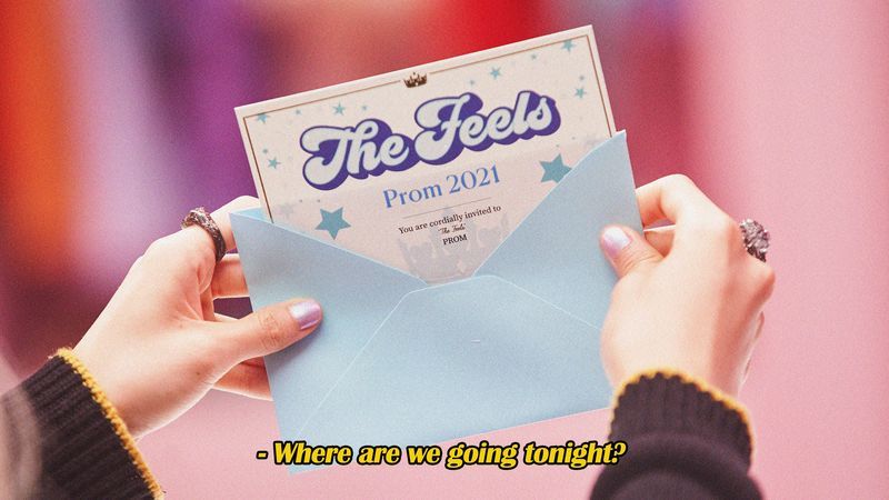 TWICE bryter ned deres første engelske singel The Feels