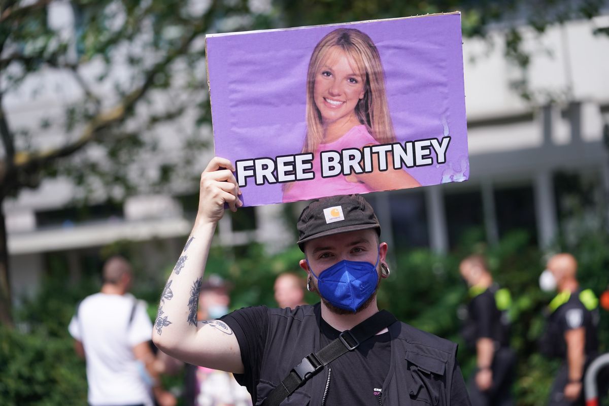Una palabra para describir el patrimonio neto de Britney Spears: indignante