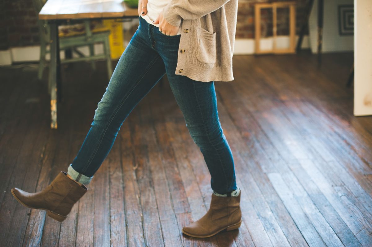 10 bonitas y cómodas botas de invierno para pies con juanetes