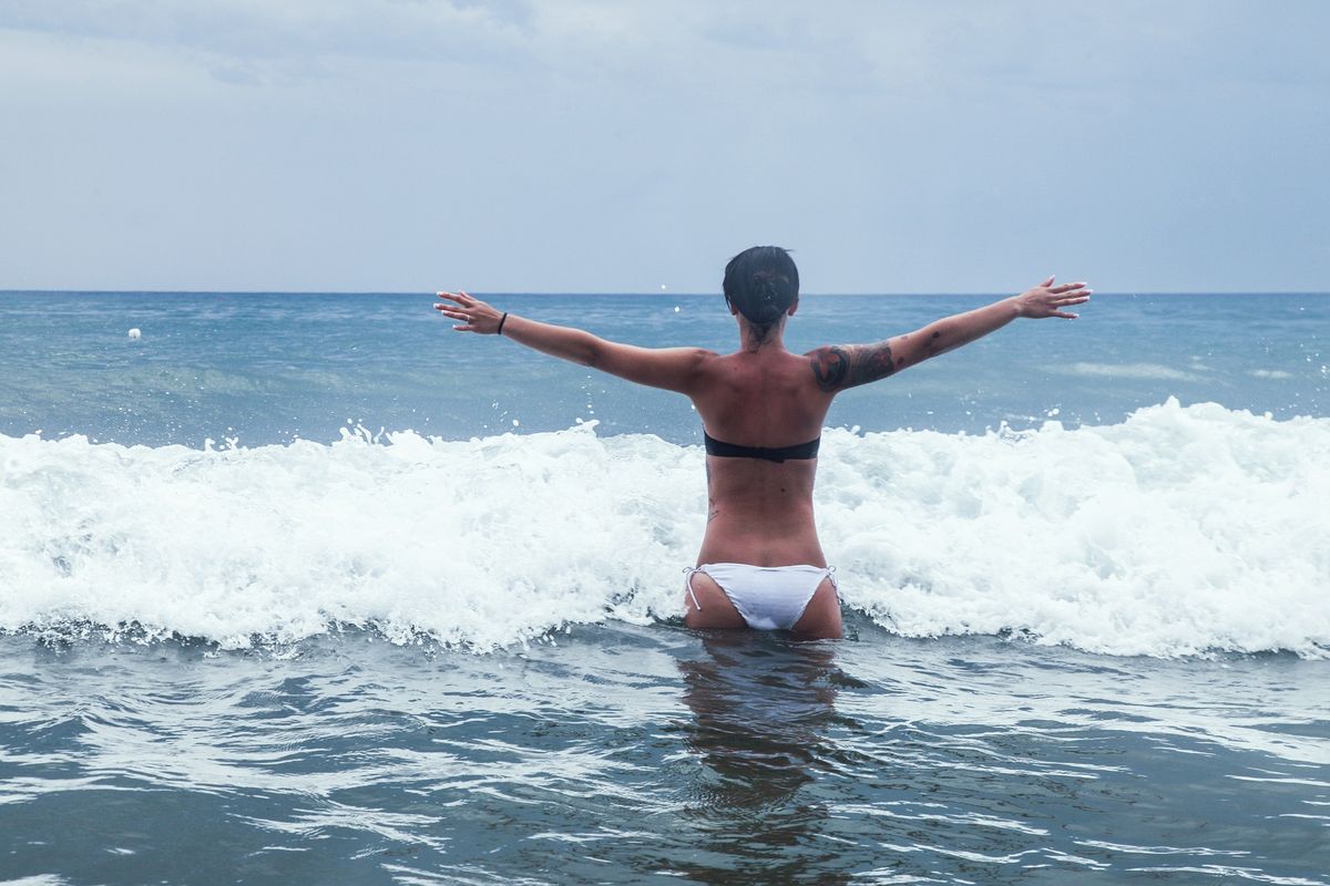 Как плуването в океана може да обърка кожата ви