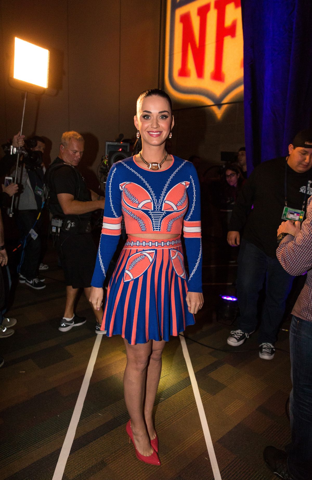 Nemôžeme zabudnúť na super Bowl oblečenie Katy Perry