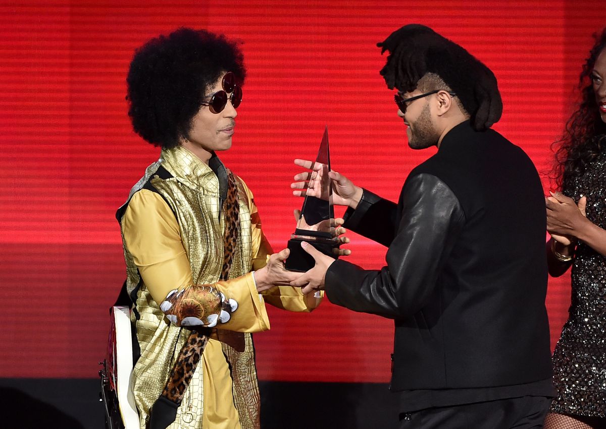 Las 11 gafas de sol más fantásticas de Prince