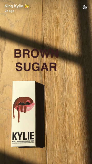 Lūpu komplekts Brown Sugar šim nolūkam ir īpašs