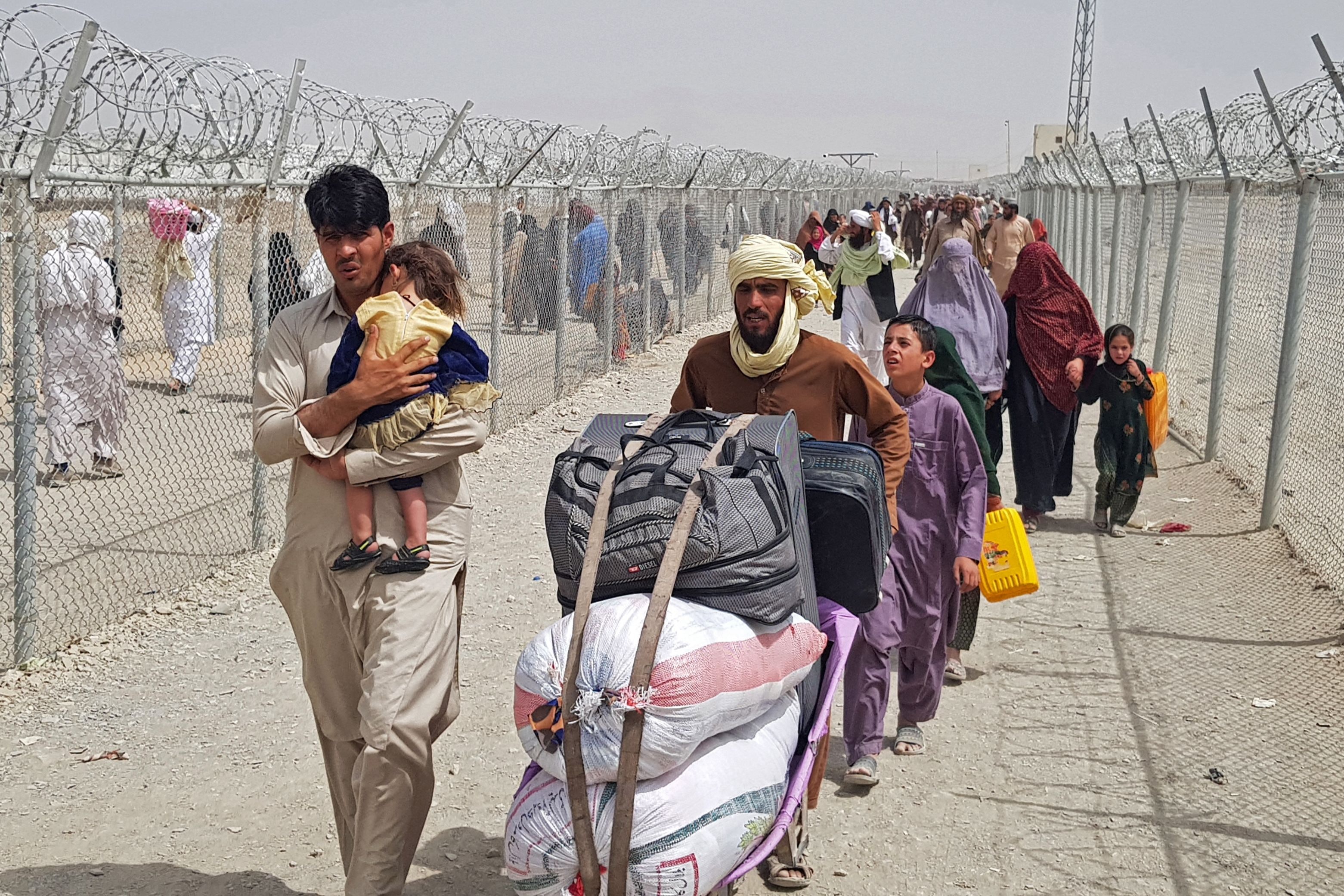 Cómo ayudar en los esfuerzos de apoyo a los afectados por la crisis en Afganistán