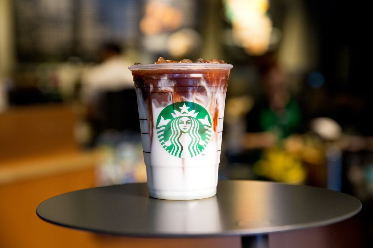 Ето какво има в най-новото лятно лечение на Starbucks