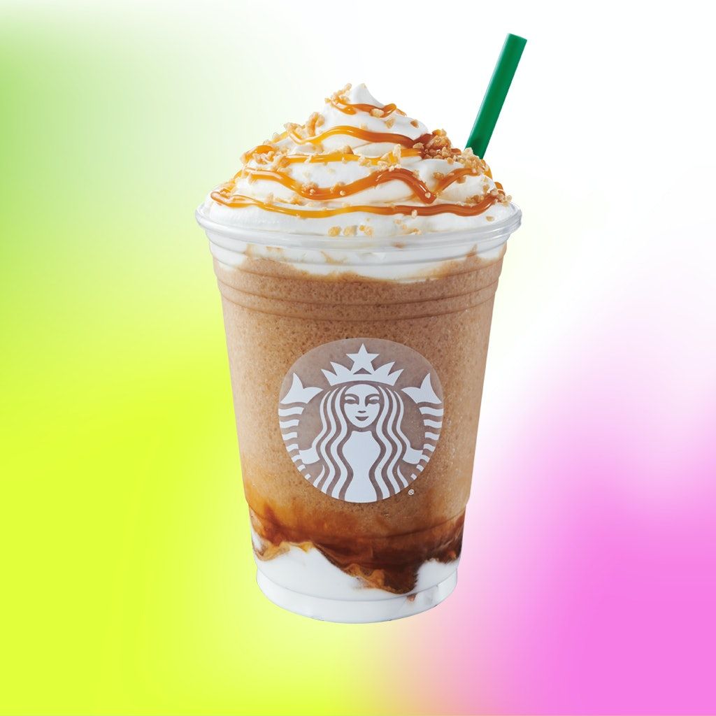 Starbucksin mansikkasuppilokakku Frapp on kesänostalgiaa kupissa