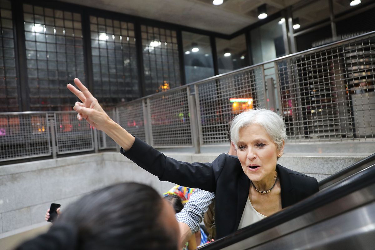 Cómo donar al fondo de recuento de Jill Stein