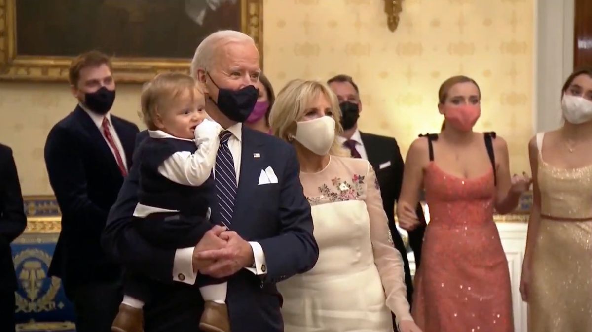 Jill Bideni teine ​​inauguratsioonipilk oli austusavaldus USA-le