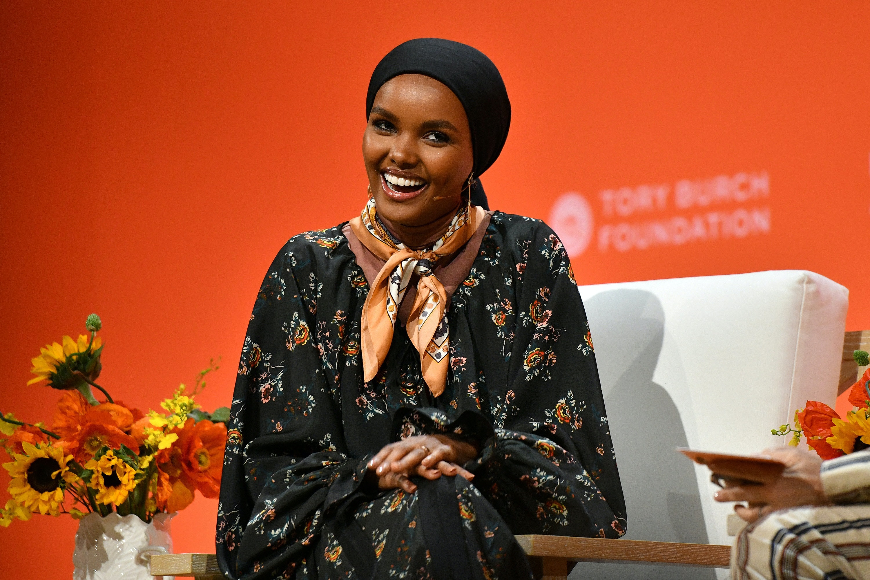 Halima Aden hat sich über ihre Entscheidung, die Mode zu verlassen, geäußert