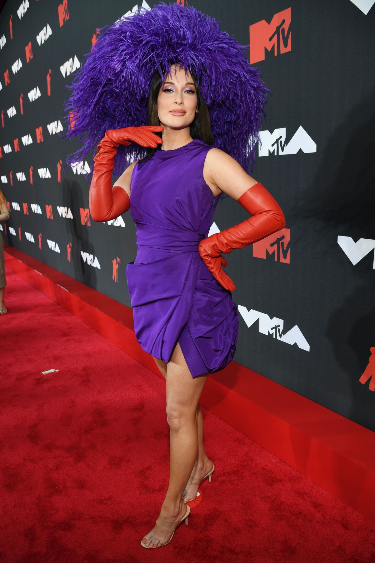 Шапката на Кейси Мъсгрейвс спечели червения килим на VMA